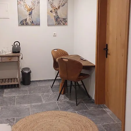 West 26 4 סלפקאנט