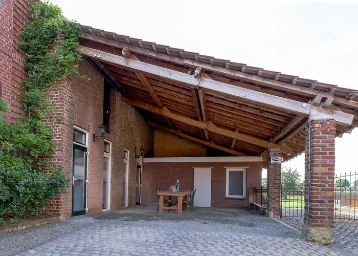 West 26 4 게스트하우스 3*